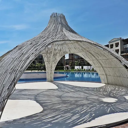 Apartament Elena's In Kavatsi Area